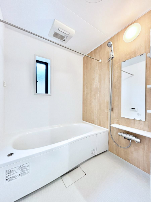 �����@����̔�����₷��؂ȃo�X�^�C���B�������Ƃ����C���y����Ŕ����Ƃ肽���ł��ˁI  