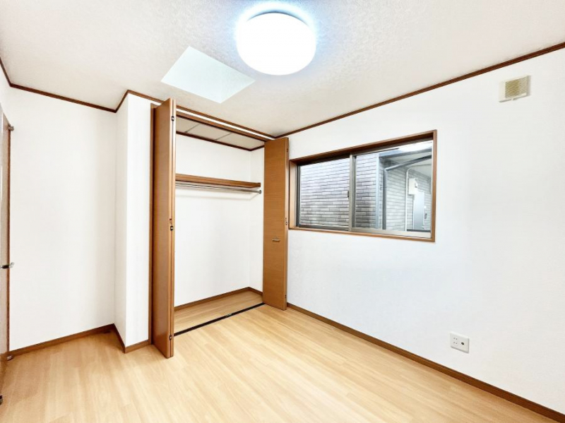 �Q���@�g���₷���`�Ńx�b�g��Ƌ�̒u�����ɂ����邱�Ƃ�����܂���B 