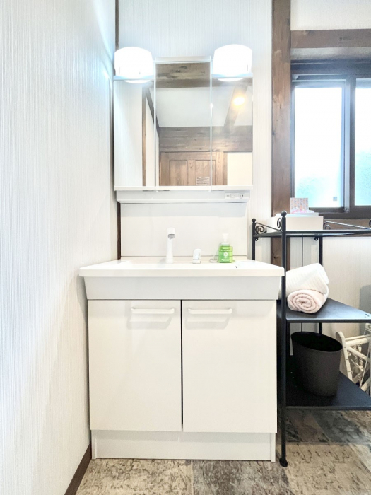 ���ʑ�E���ʏ��@�傫�����₷���O�ʋ��Ő�����������ʑ�́A�g�����Ȃ݃`�F�b�N�┧�̂������ɂ������߂ł��B 