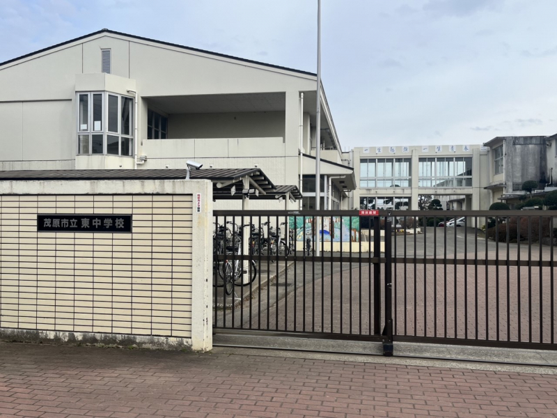 ���ӊ��@���w�Z 1700m �Ό��s�������w�Z