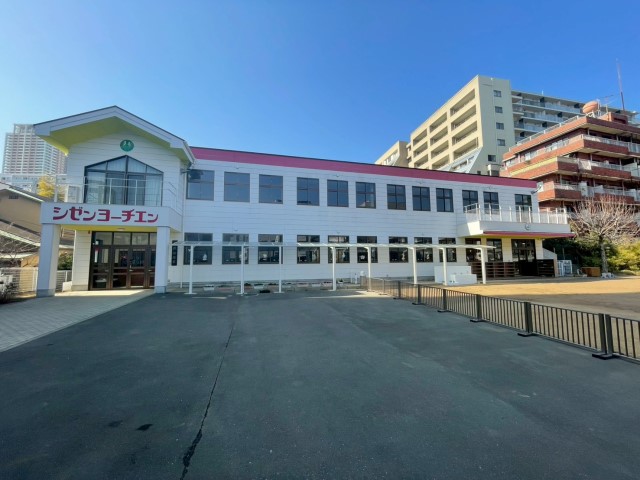 ���ӊ��@�c�t���E�ۈ牀 240m ���R�c�t��