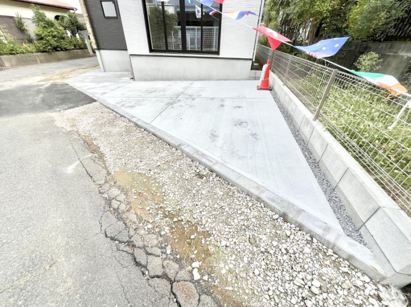 �@�����Ɍ������Ȃ����ԃX�y�[�X�B