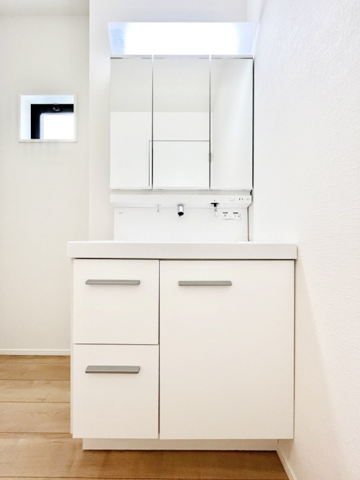 ���ʑ�E���ʏ��@���[�͂Ƌ@�\���ɗD�ꂽ���ʉ��ϑ�@