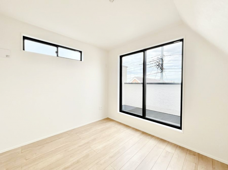 �Q���@���邢�o���R�j�[�T�C�h�ɗm����ݒu�B�ڊo�߂̗ǂ��Q���ɁB �@