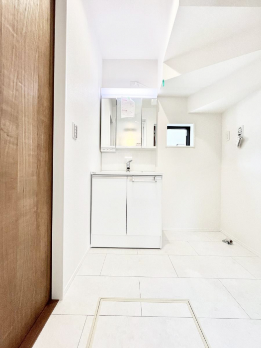 ���ʑ�E���ʏ��@���[�͂Ƌ@�\���ɗD�ꂽ���ʉ��ϑ�