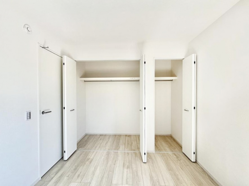 ���[�@�����Ղ�̎��[�X�y�[�X�ŉ��K�ɕ�点���� 