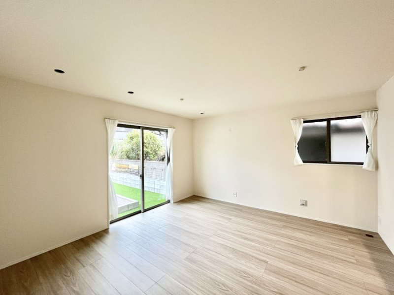 ���̑����ρ@���邢�z���������A�����̕��͋C�ɖ��������_�C�j���O�B   