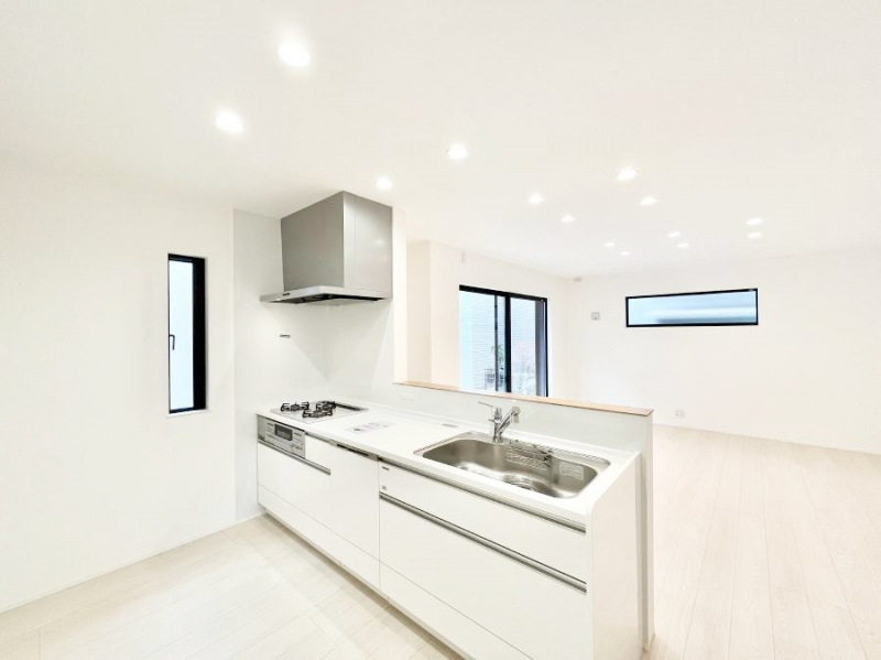 �L�b�`���@���������Ȃ��炲�Ƒ��Ƃ̉�b���y���߂�ΖʃJ�E���^�[�L�b�`��