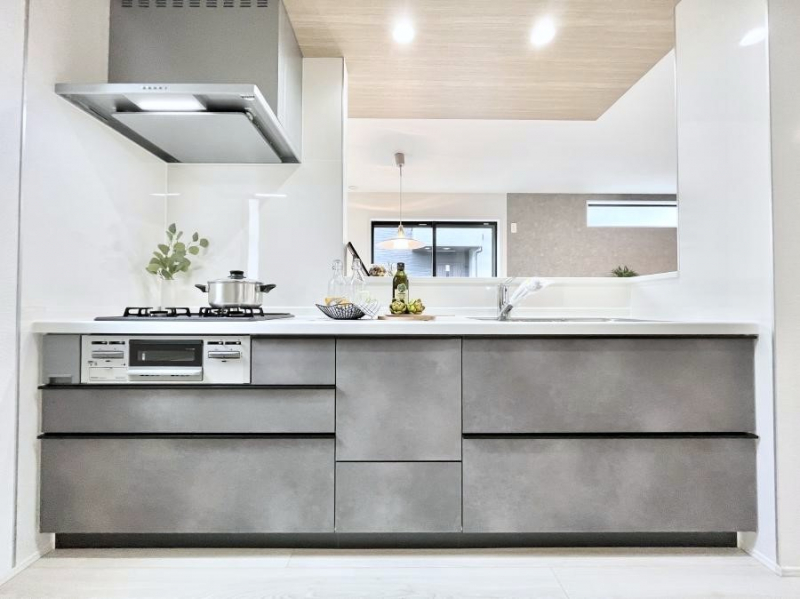 �L�b�`���@�������������I�ɁA�y�����I�V�X�e���L�b�`��  