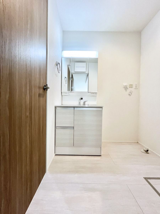 ���ʑ�E���ʏ��@�傫�����₷���O�ʋ��Ő�����������ʑ�́A�g�����Ȃ݃`�F�b�N�┧�̂������ɂ������߂ł��B 