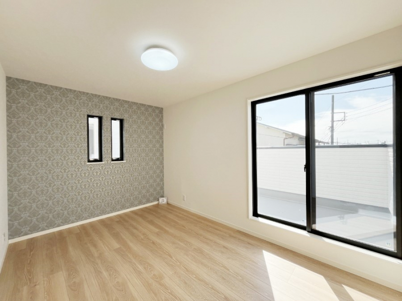 ���̑����ρ@�i�`�������ȃt���[�����O�͂ǂ�ȃC���e���A�ɂ��}�b�` 