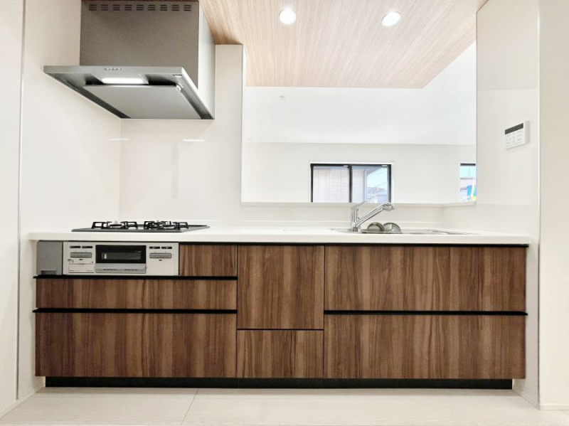 �L�b�`���@�������������I�ɁA�y�����I�V�X�e���L�b�`��   