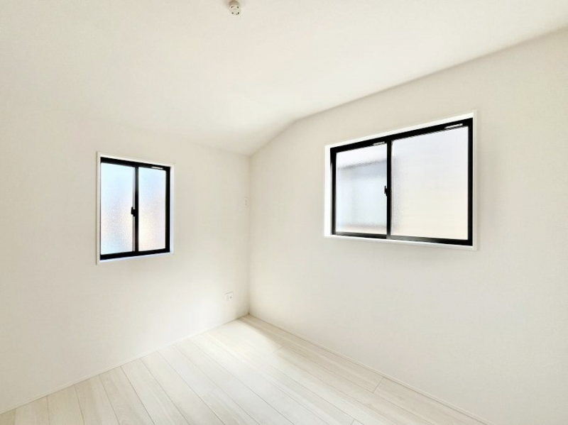 ���̑����ρ@2�ʍ̌����m�ۂ������邢��ԁB�Ƒ��݂�Ȃ����K�ȕ�炵����������݌v�ł��B 