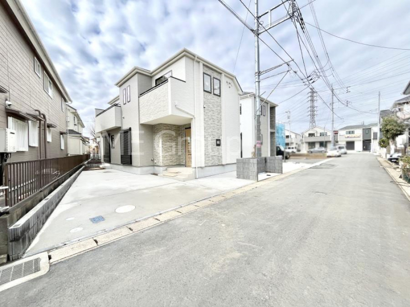 ���n�O�ώʐ^�@�O�ʓ��H�͂�����Ɛ�������Ă��܂�  