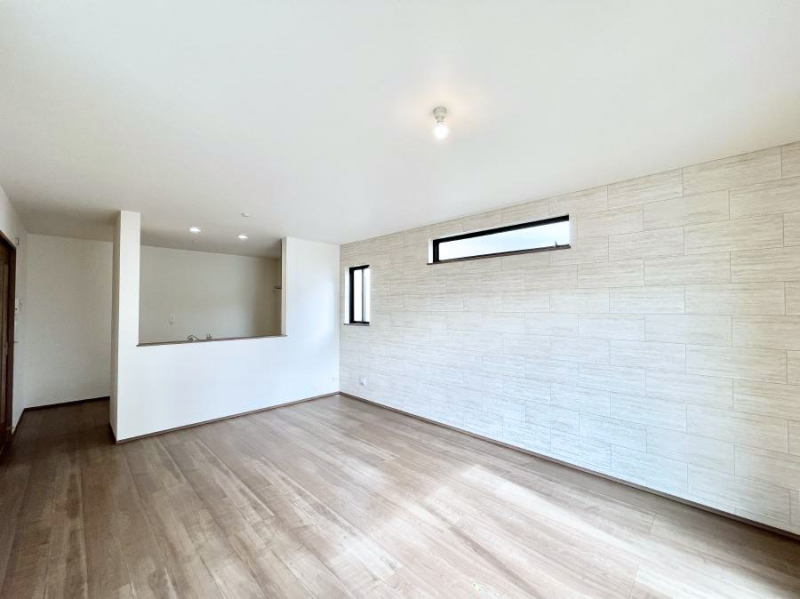 ���̑����ρ@�Ƒ������R�ƏW�܂�e���̃X�y�[�X�ɂȂ肻��