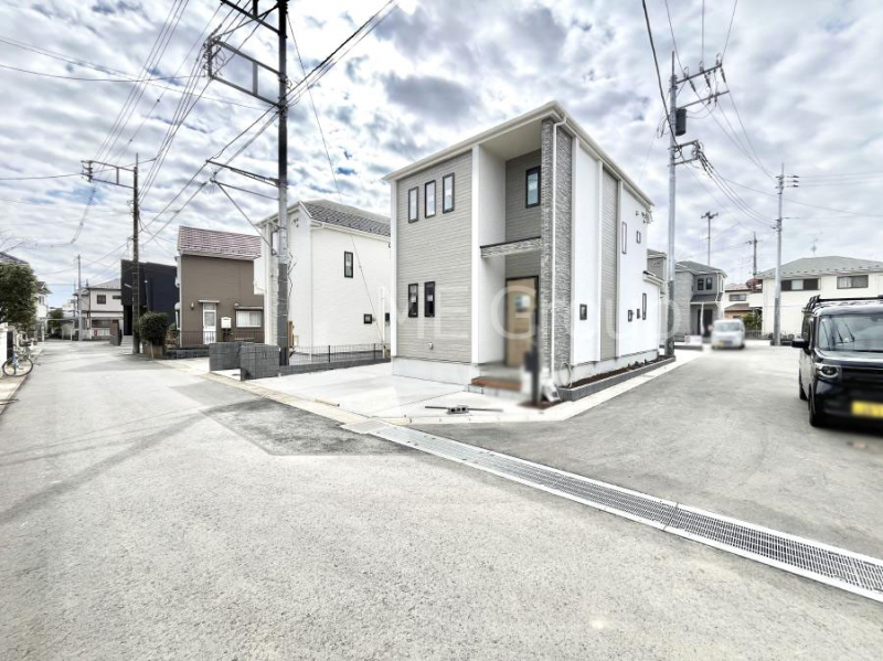 ���n�O�ώʐ^�@�O�ʓ��H�͂�����Ɛ�������Ă��܂�  