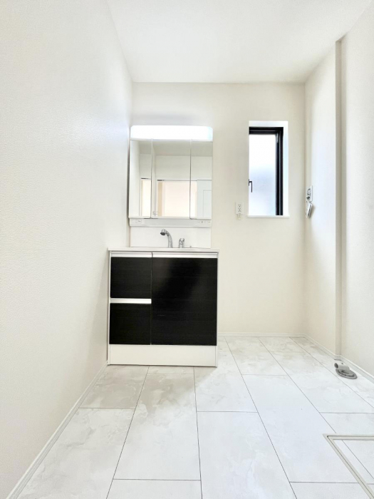 ���ʑ�E���ʏ��@�傫�����₷���O�ʋ��Ő�����������ʑ�́A�g�����Ȃ݃`�F�b�N�┧�̂������ɂ������߂ł��B 