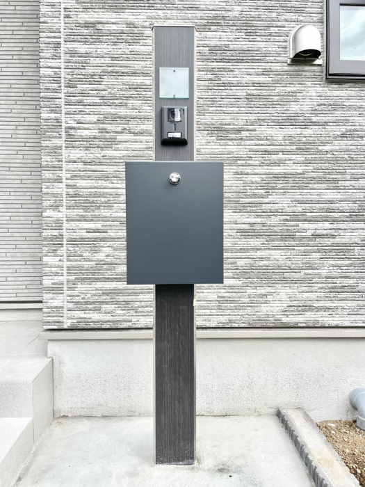 ���̑��@�V���v���f�U�C���̃|�X�g�B