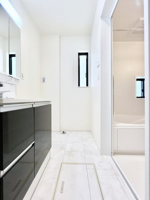 ���̑��@���������Ă���̂Ŏ��C�̑����ꏊ�ł����C���\���s���܂��B�����̐g�x�x���C�����ǂ��I