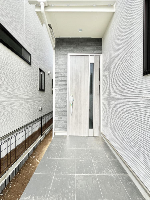 ���ց@���֑O�͉J���~���Ă��G��ɂ��������t��