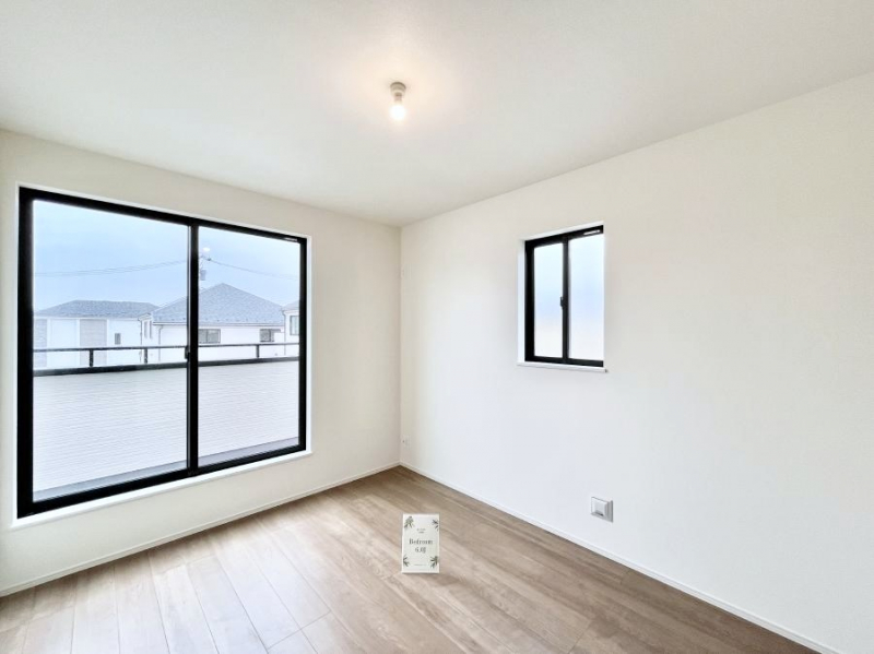 �Q���@���邢�o���R�j�[�T�C�h�ɗm����ݒu�B�ڊo�߂̗ǂ��Q���ɁB 