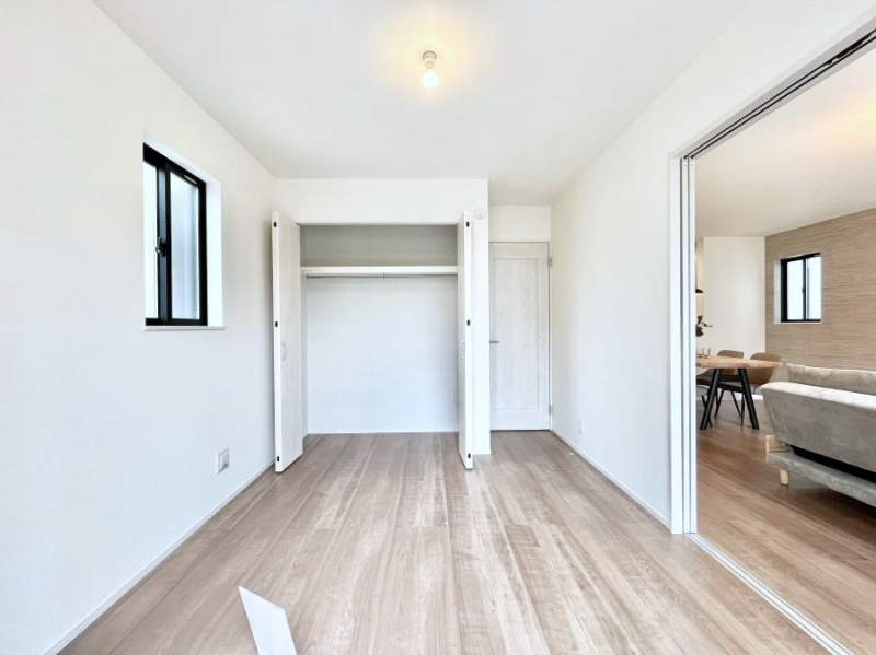 ���̑����ρ@���r���O�ׂ̗ɂ���m���B�����J�����čL�����p���邱�Ƃ��\�ł��B