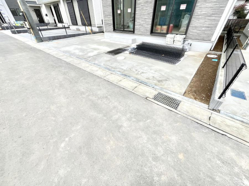 �@�����Ɍ������Ȃ����ԃX�y�[�X�B