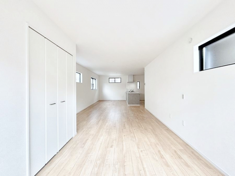 ���̑����ρ@���邢�z���������A�����̕��͋C�ɖ��������_�C�j���O�B   