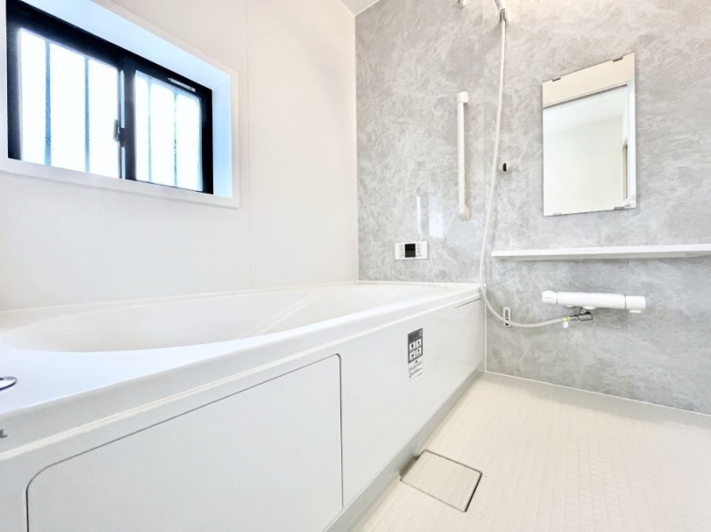 �����@����̔�����₷��؂ȃo�X�^�C���B�������Ƃ����C���y����Ŕ����Ƃ肽���ł��ˁI  