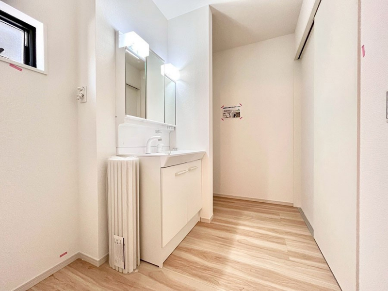 ���̑��@�������̂�����K��Ԃł��B�����̐g�x�x���C�����ǂ����g�������܂��B 