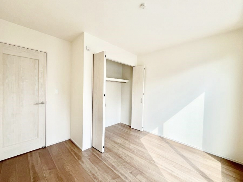 �q�������@�q�������ɂ��������߂Ȏ��[�X�y�[�X�����Ղ�̋���