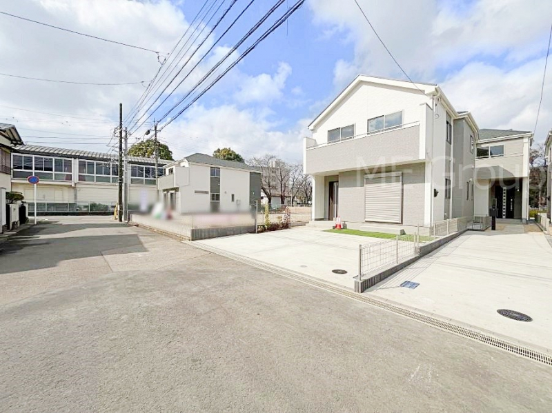 ���n�O�ώʐ^�@���܂����n�`�́A�ԓ��ɖʂ��Ă��炸�A�Â��Ńv���C�x�[�g���𖡂킦�闧�n�ł��B