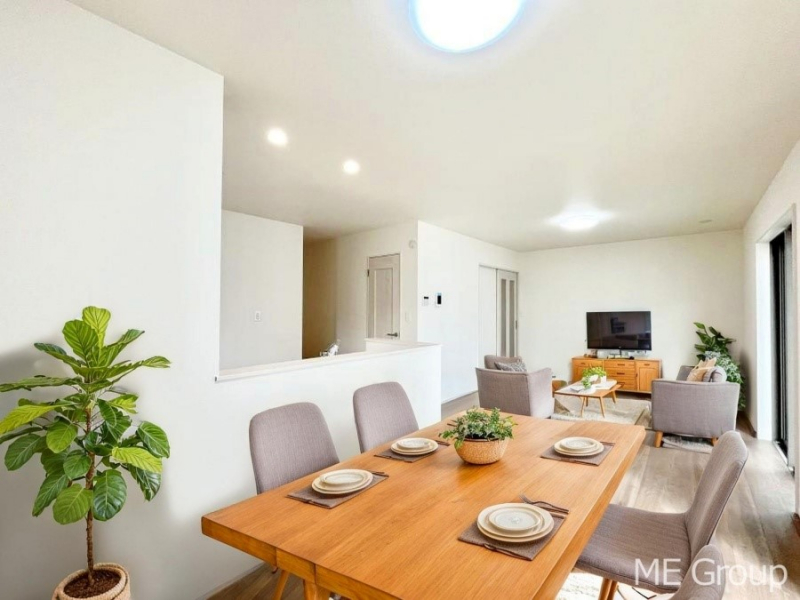 ���r���O�@���Ƒ��̓��₩�Șb�����ŕ�܂�閾�邢���r���O  ���Ƌ��CG�ł�