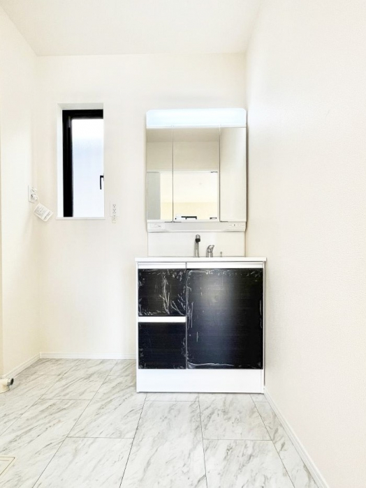 ���ʑ�E���ʏ��@���[�͂Ƌ@�\���ɗD�ꂽ���ʉ��ϑ�