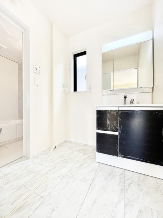 ���̑��@�g�x�x���X���[�Y�ɂ����Ȃ���E�ߏ�B  