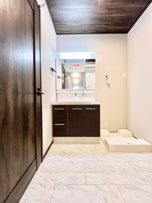 ���ʑ�E���ʏ��@�傫�����₷���O�ʋ��Ő�����������ʑ�́A�g�����Ȃ݃`�F�b�N�┧�̂������ɂ������߂ł��B 