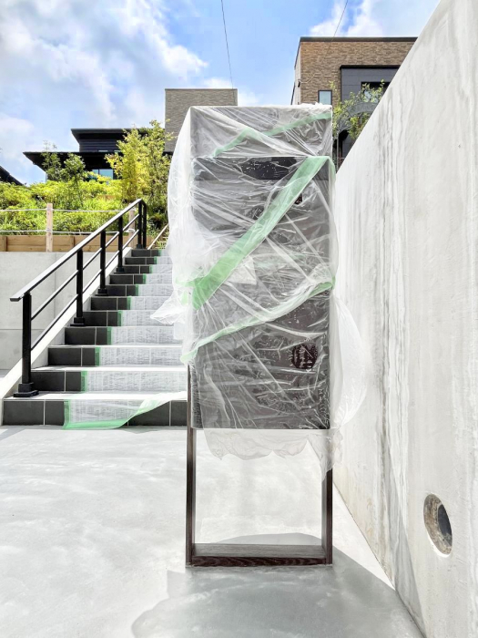 ���̑��@�\�D�E�C���^�[�z���E�|�X�g���ЂƂɏW��B�G���g�����X�ɂȂ��ރV���v���f�U�C���B