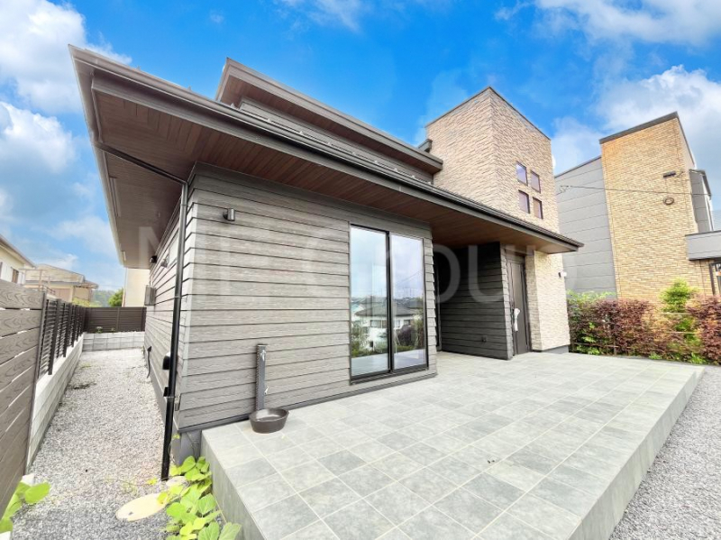 ���n�O�ώʐ^�@�V���v���ŗ��������̂��錚���͏Z�ނ����̌��ŃI���W�i���Ȃ��̂ɂȂ��Ă����܂��B 