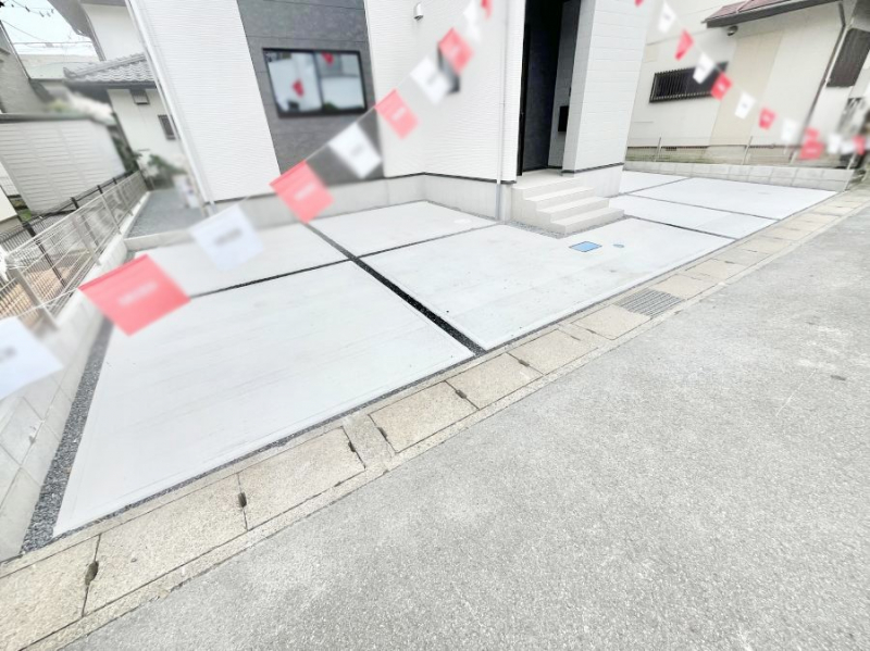 �@�ڂ̑O�����ԏꂾ�ƁA�J�̓����A��ʂɂ������������������֗��ł����