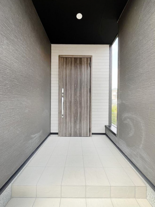 ���ց@��؂ȉƑ��A���q���o�}���錺�ցB