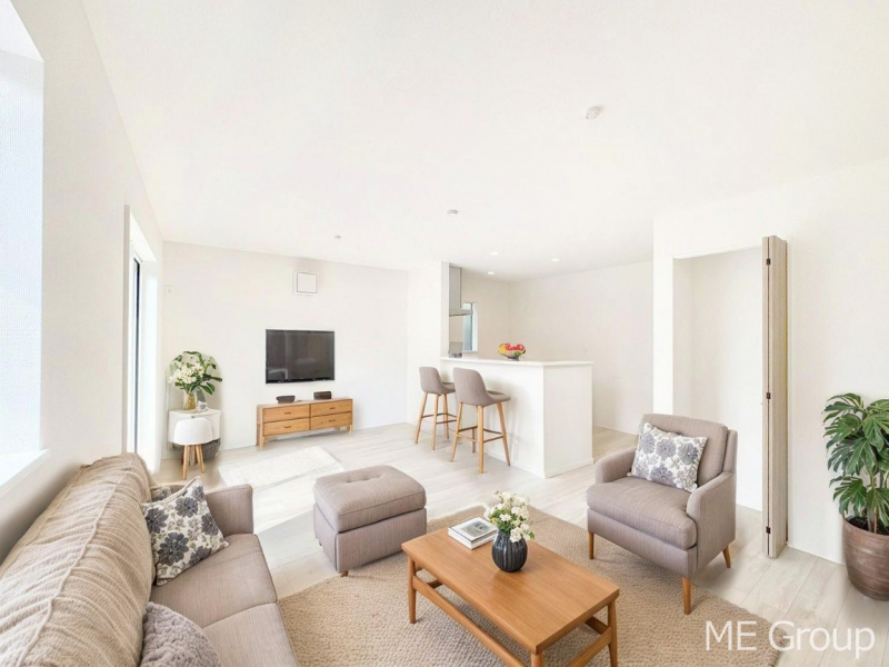 ���r���O�@�Ƒ��̘a�₩�ȉ�b���������Ă������B�J�����̂��郊�r���O�ł��B���Ƌ��CG�ł�  