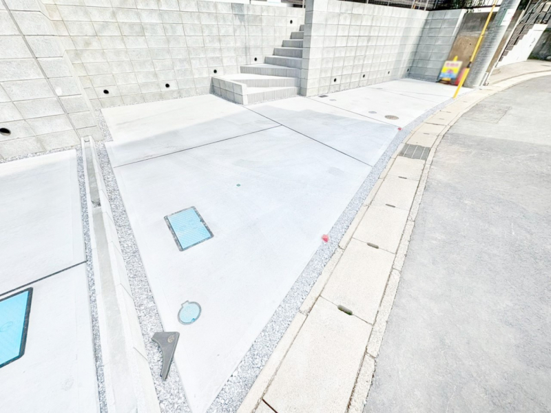 �@�����Ɍ������Ȃ����ԃX�y�[�X�B