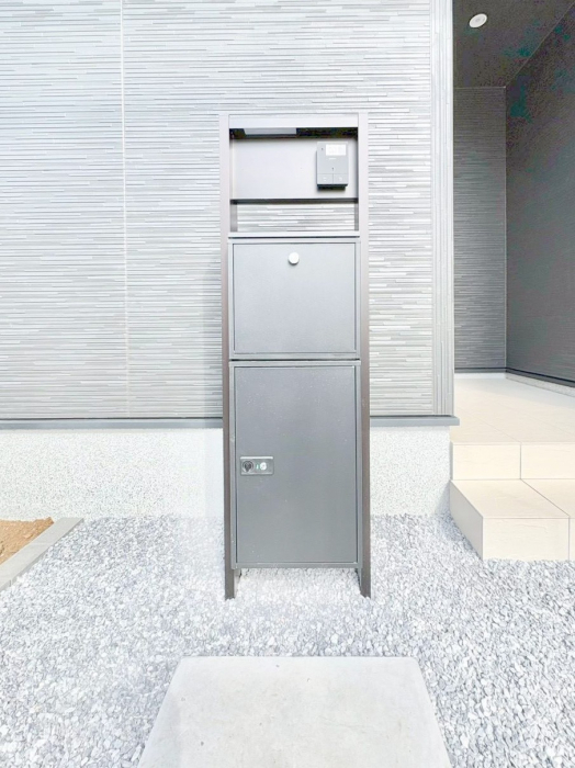 ���̑��@�V���v���f�U�C���̃|�X�g�B