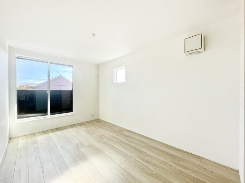 ���̑����ρ@�o���R�j�[���J�������v���X���Ă����m��  