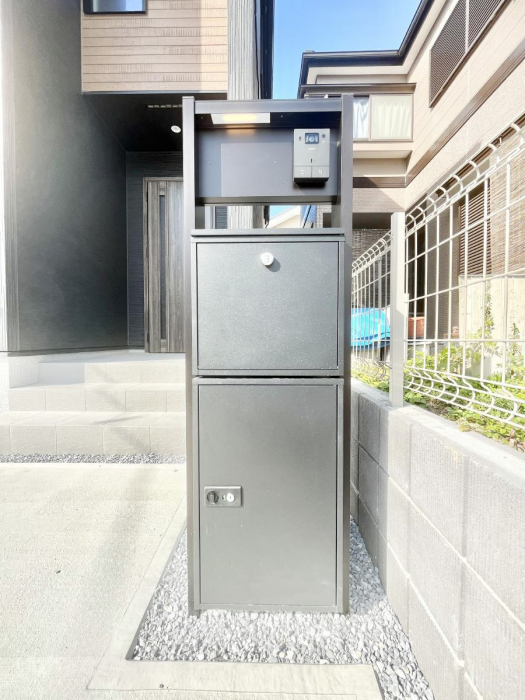 ���̑��@�V���v���f�U�C���̃|�X�g�B