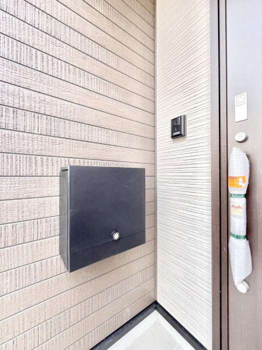 ���̑��@�V���v���f�U�C���̃|�X�g�B