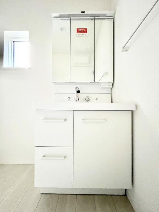 ���ʑ�E���ʏ��@�傫�����₷���O�ʋ��Ő�����������ʑ�́A�g�����Ȃ݃`�F�b�N�┧�̂������ɂ������߂ł��B 