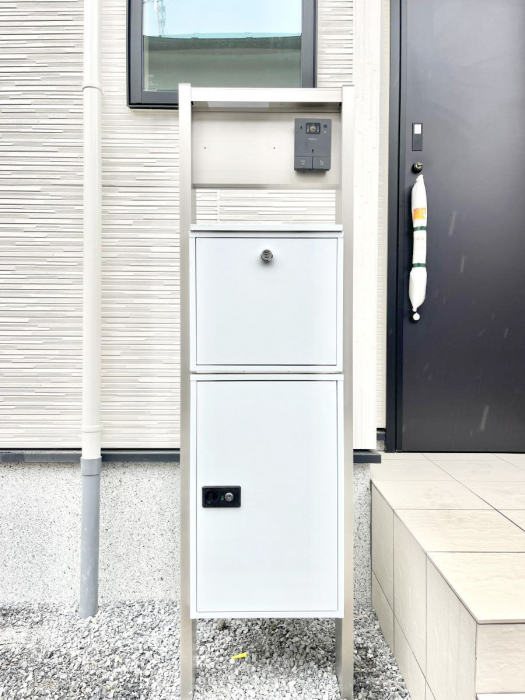 ���̑��@�V���v���f�U�C���̃|�X�g�B