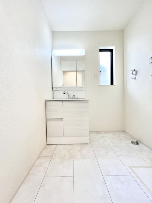 ���ʑ�E���ʏ��@�傫�����₷���O�ʋ��Ő�����������ʑ�́A�g�����Ȃ݃`�F�b�N�┧�̂������ɂ������߂ł��B 