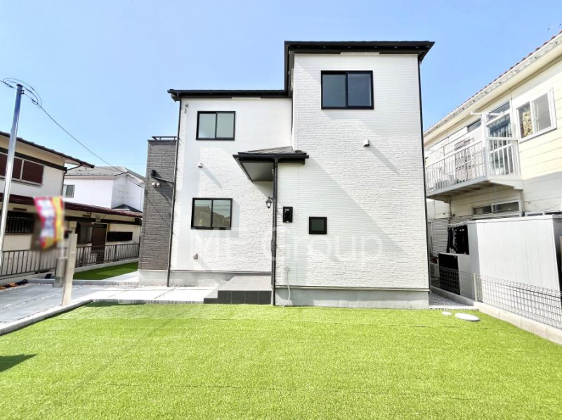 ���n�O�ώʐ^�@�������ꂽ�O�ρA�㎿�ȏZ��Ԃ��L���鎺���͉i�����S���ĉ߂�����Z���ł��B 